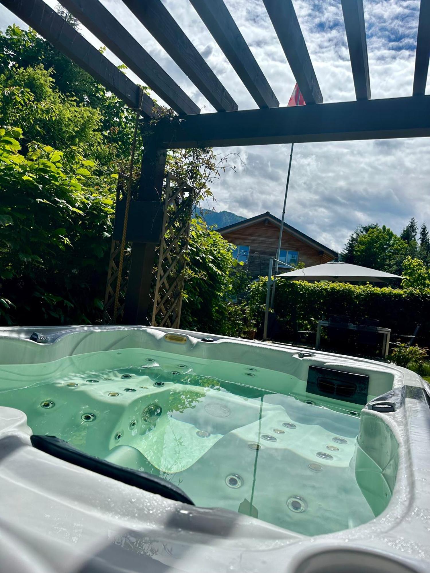 The Swiss Paradise 2 Apartment With Garden, Whirlpool, And Mountain Panorama Wirzweli Extérieur photo